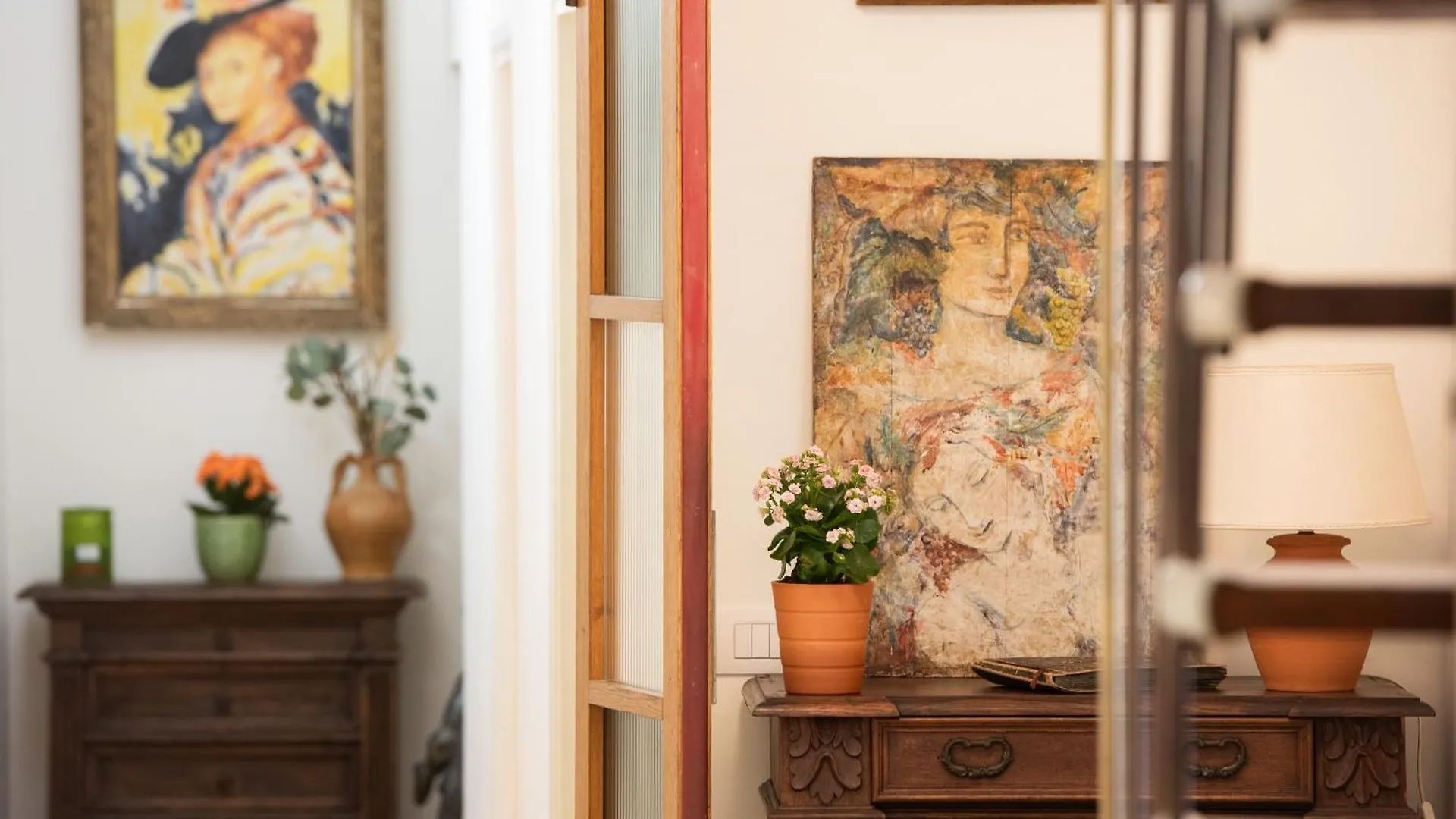 Santo Spirito Frescoed 6 Sleeps Apartment 佛罗伦萨