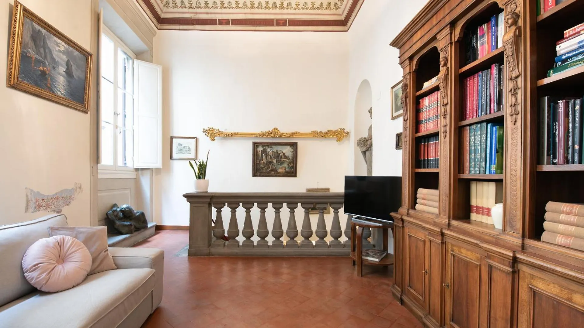 Santo Spirito Frescoed 6 Sleeps Apartment 佛罗伦萨 意大利